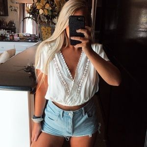 White lace crochet crop v neck blouse top
